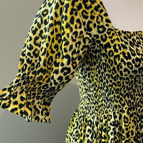 EUC Notes du Nord‎ Olivia Leopard Print Smocked Maxi Dress Cottage Core US XS 4 - Picture 7 of 16